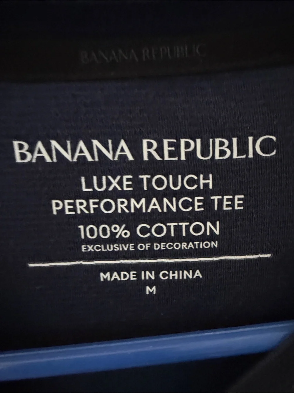 Banana Republic Men's medium Dark Navy Crew Neck Short Sleeve Tee